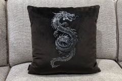 Подушка Дракон, фото 8 марта Подушка Дракон 8 марта