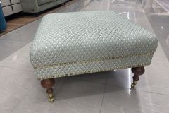 Пуф Батлер, фото 8 марта Пуф Батлер 8 марта