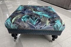 Пуф Батлер, фото 8 марта Пуф Батлер 8 марта