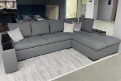 угловой диван Спай-Гай, фото 8 марта угловой диван Спай-Гай 8 марта