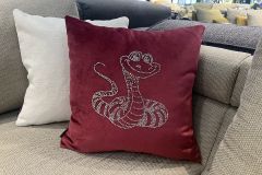 Подушка Веселая змейка, фото 8 марта Подушка Веселая змейка 8 марта