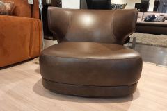 Кресло Феллини, фото 8 марта Кресло Феллини 8 марта