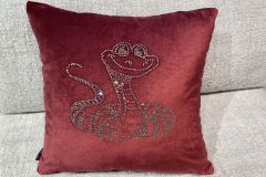 Подушка Веселая змейка, фото 8 марта Подушка Веселая змейка 8 марта