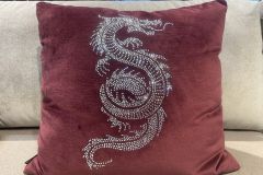 Подушка Дракон, фото 8 марта Подушка Дракон 8 марта