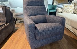 Кресло Монблан, № заказа 669616, фото 8 марта Кресло Монблан, № заказа 669616 8 марта